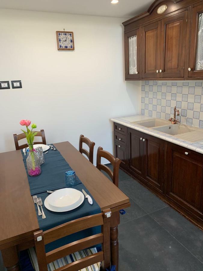 Little Dreams Apartment Трани Экстерьер фото